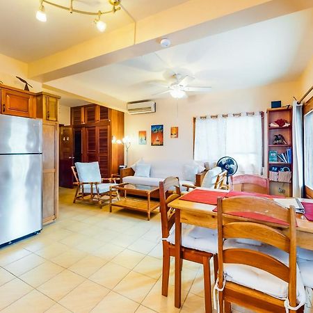 Coral Reef Condo San Pedro  Εξωτερικό φωτογραφία