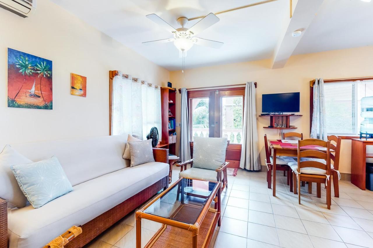Coral Reef Condo San Pedro  Εξωτερικό φωτογραφία