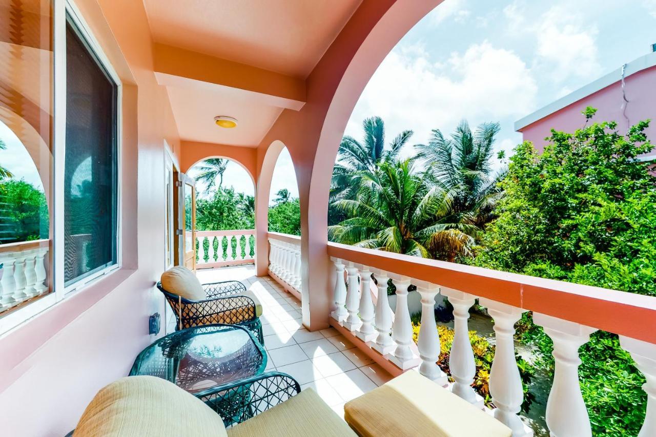 Coral Reef Condo San Pedro  Εξωτερικό φωτογραφία