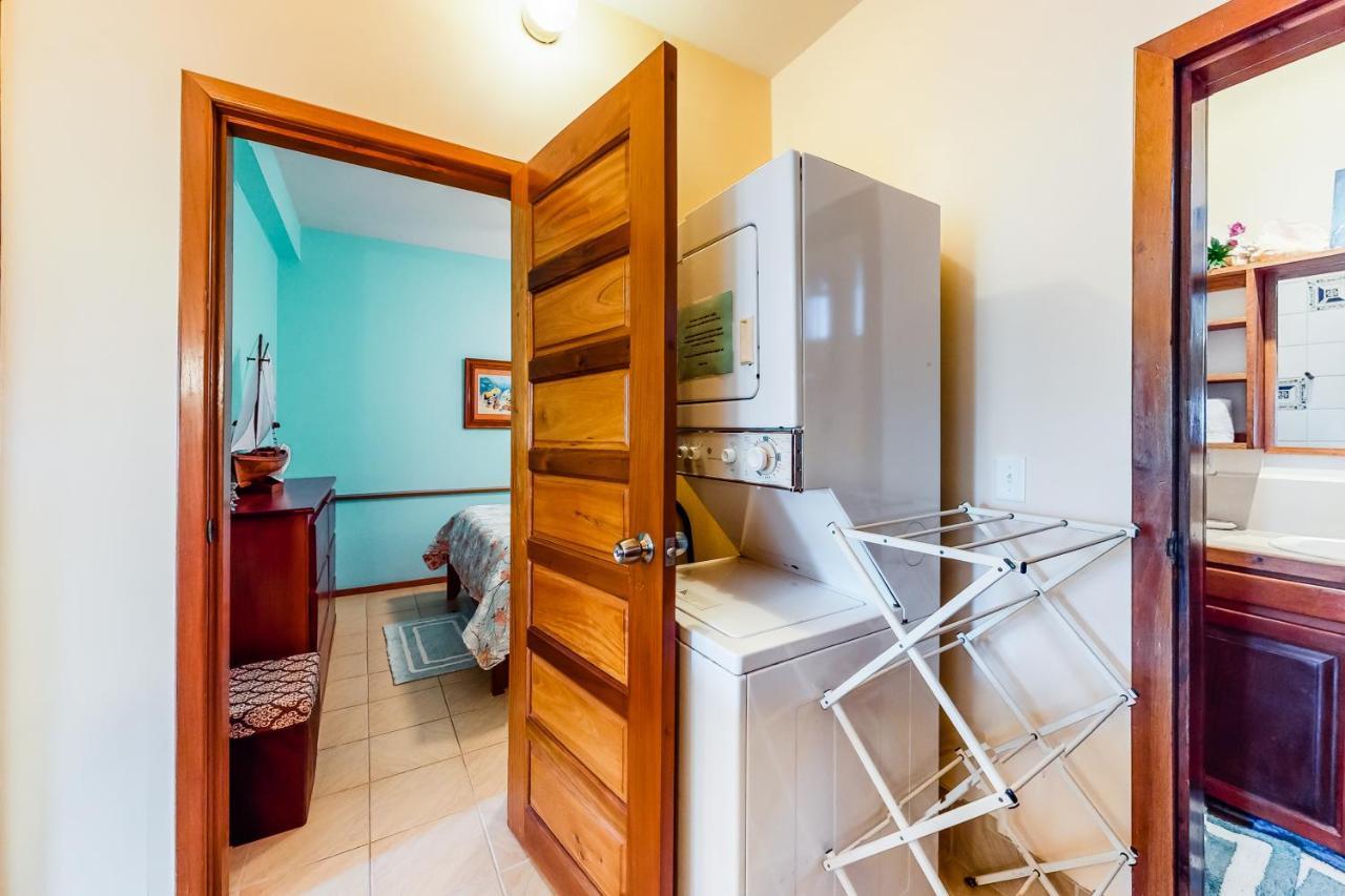 Coral Reef Condo San Pedro  Εξωτερικό φωτογραφία