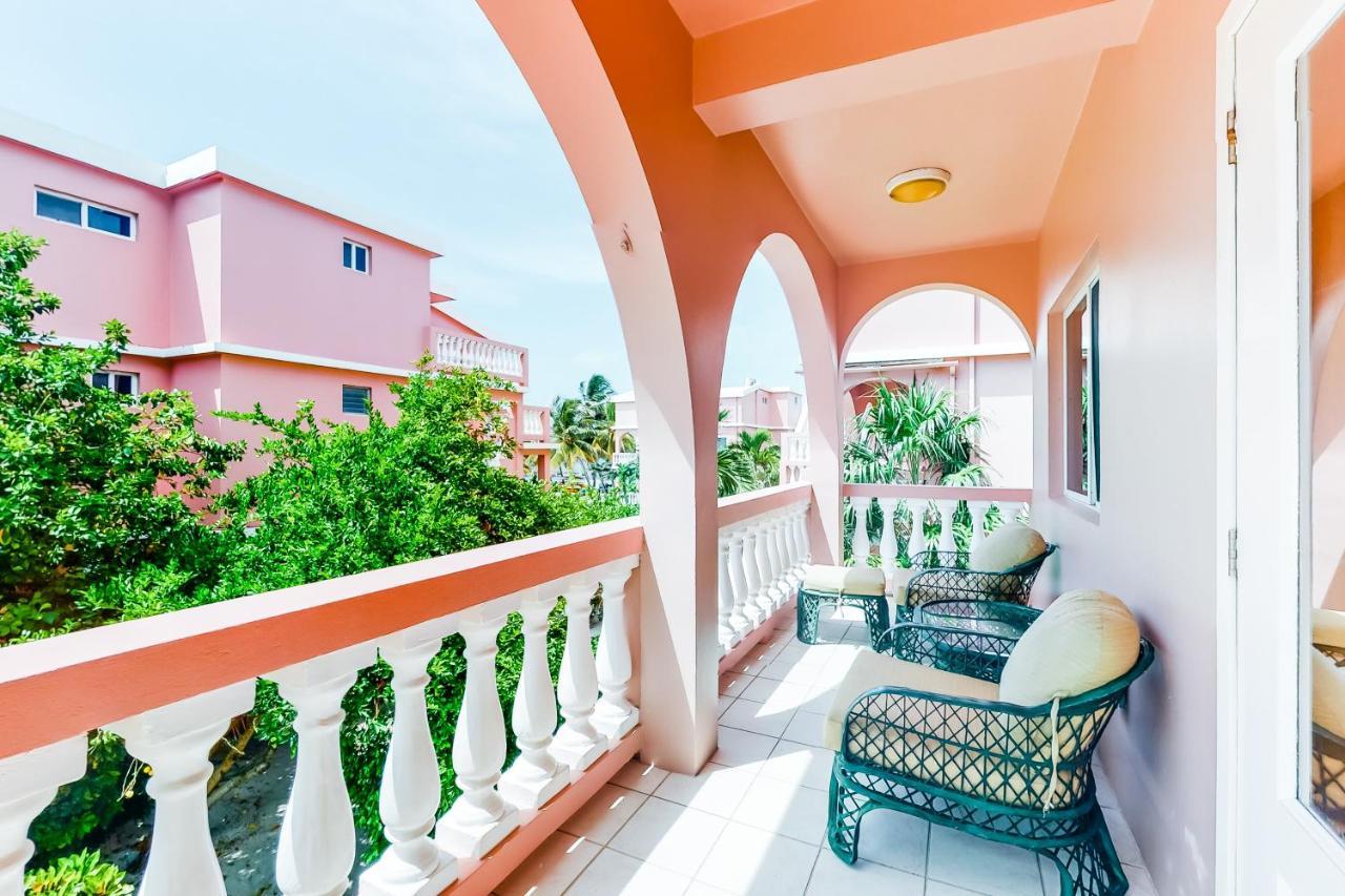 Coral Reef Condo San Pedro  Εξωτερικό φωτογραφία