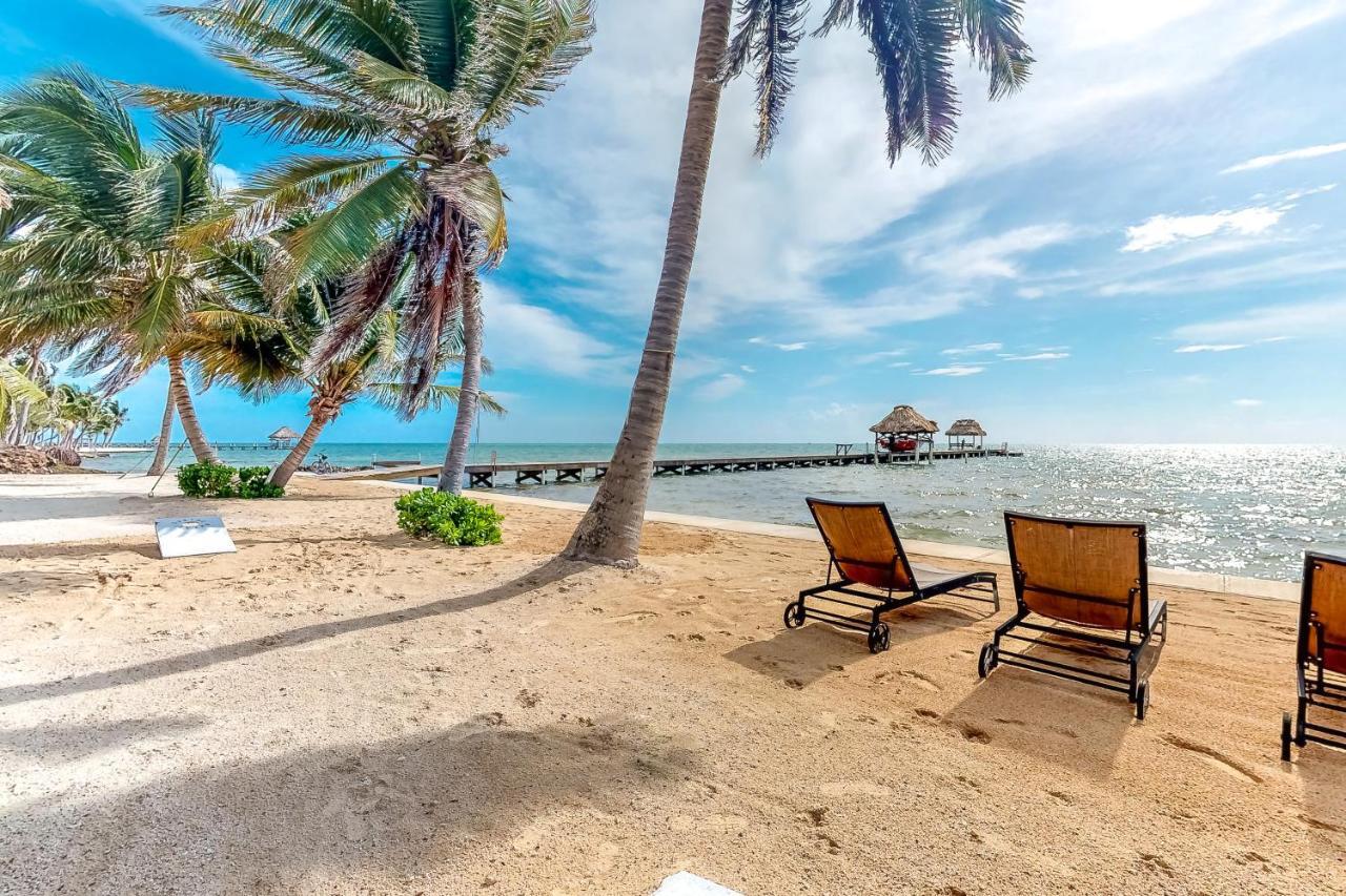 Coral Reef Condo San Pedro  Εξωτερικό φωτογραφία